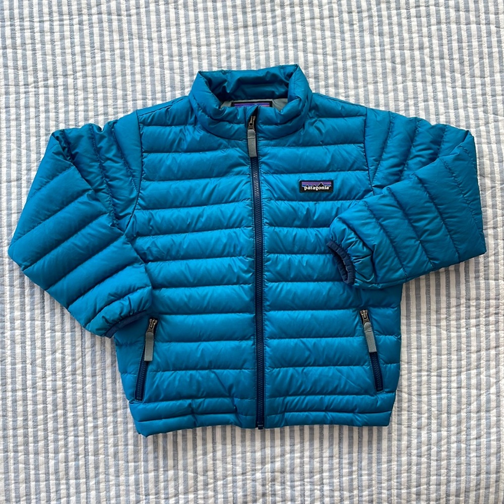 Patagonia puffer jacket size 5T